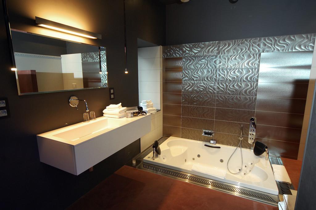 Hotel Saint-Amour Durbuy Zewnętrze zdjęcie
