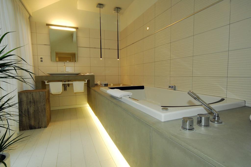 Hotel Saint-Amour Durbuy Zewnętrze zdjęcie